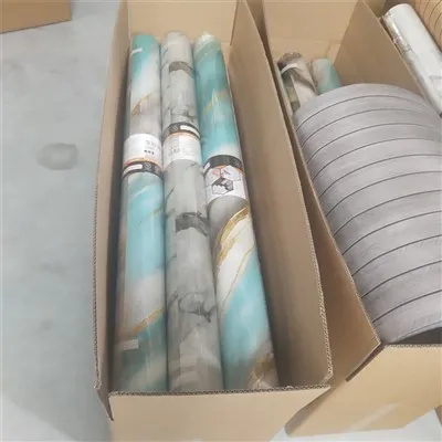 מדבקת קיר אטום למים בקצף עצמי